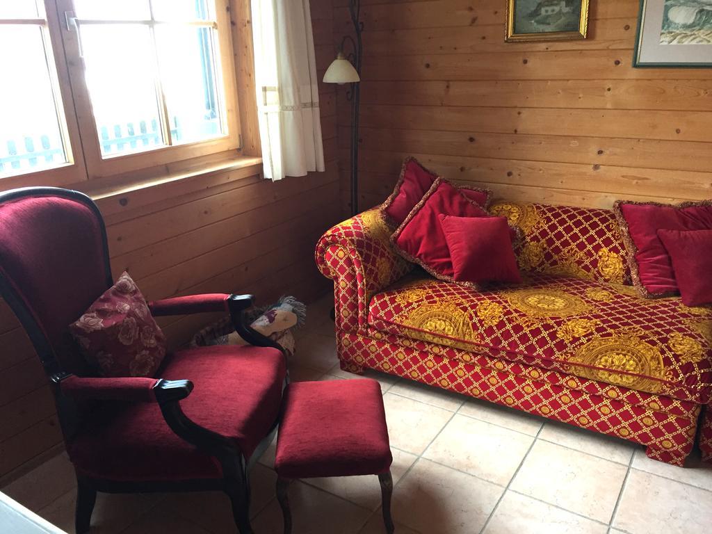 Ferienwohnung Romantik Im Roten Haus Фюссен Экстерьер фото